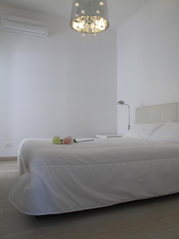 Penthouse Santa Croce Apartamento Lecce Quarto foto